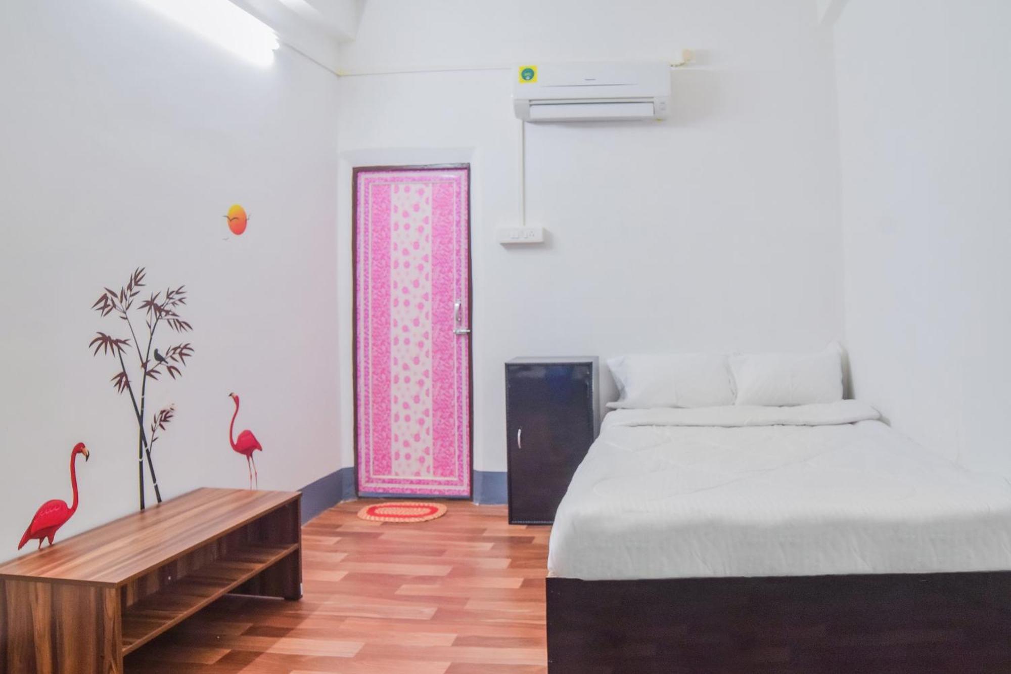 Hotel O Dc Lodge Kaharpara Kültér fotó