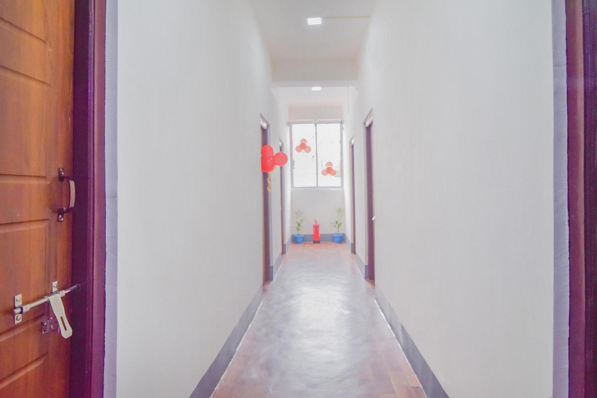 Hotel O Dc Lodge Kaharpara Kültér fotó